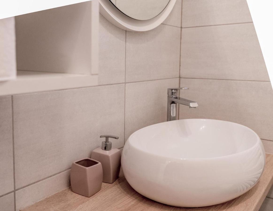 Sukošan Apartments Happy מראה חיצוני תמונה