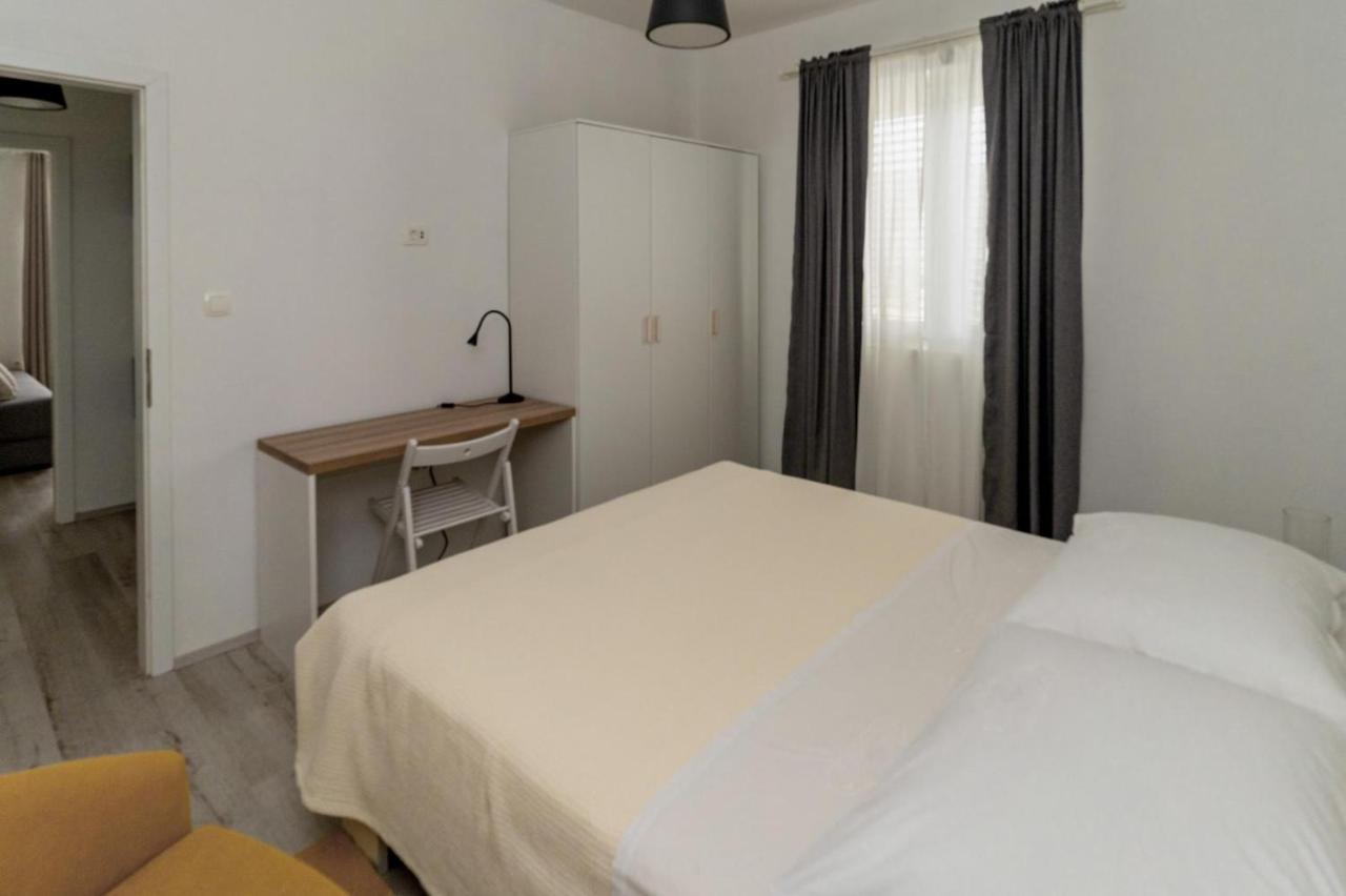 Sukošan Apartments Happy מראה חיצוני תמונה